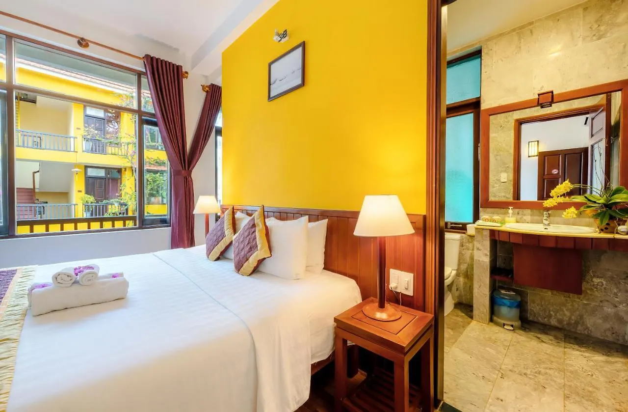 Hotel Riverside Oasis Hoi An Ancient Villa