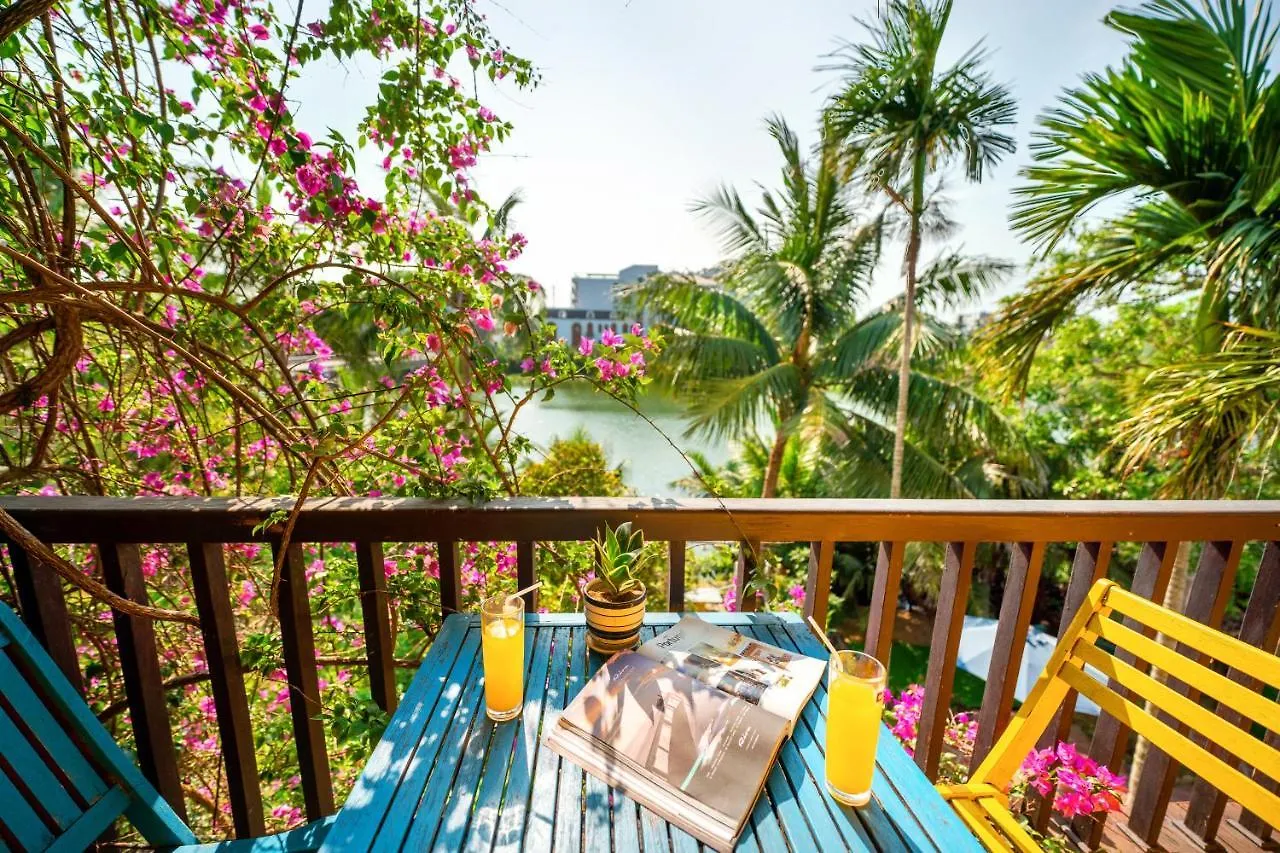 Riverside Oasis Hoi An Ancient Villa Hotel