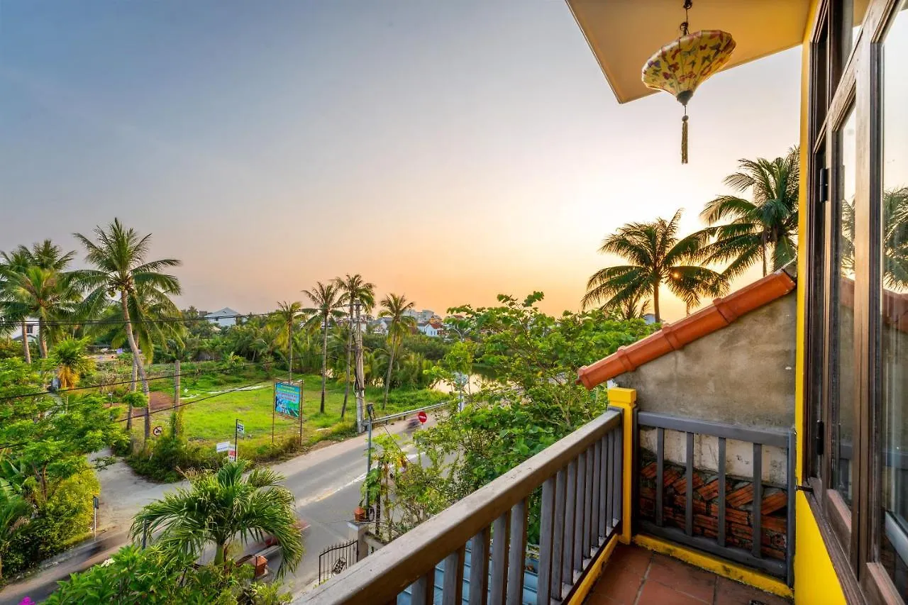 Riverside Oasis Hoi An Ancient Villa
