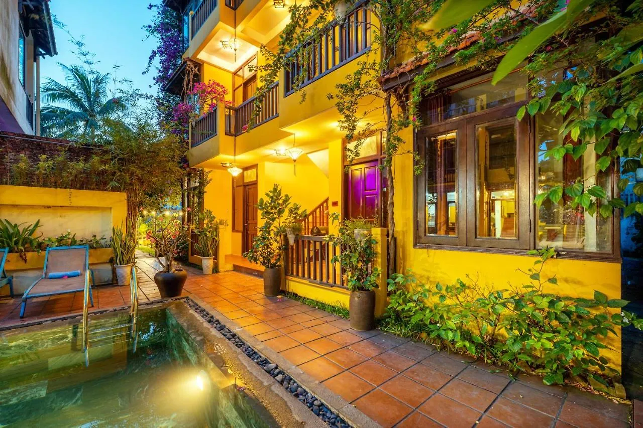 Riverside Oasis Hoi An Ancient Villa